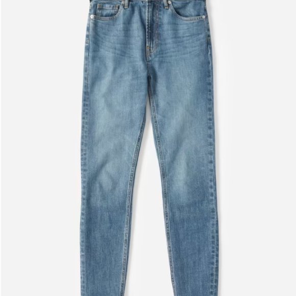 The High-Rise Skinny Jean - Picture 4 of 6